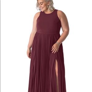 NWT azazie lindie Cabernet bridesmaids dress A16